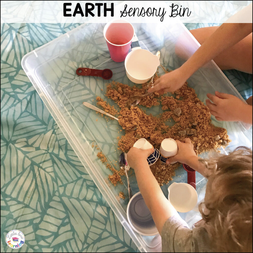 Earth sensory bin for preschool